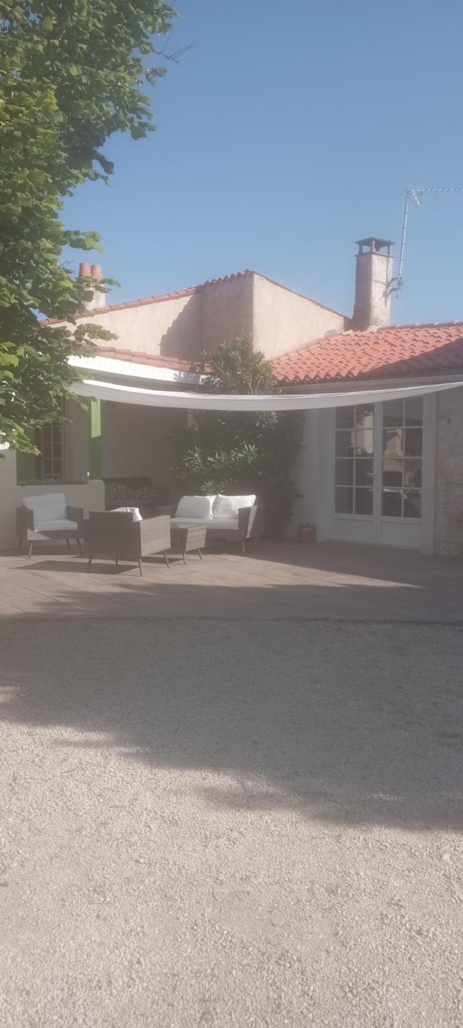 Hotel Chre Cathy Et Jean Loup Le Port-des-Barques Esterno foto